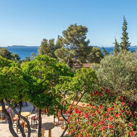 Les Terrasses Du Bailli Ξενοδοχείο