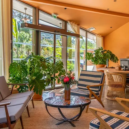 Les Terrasses Du Bailli 호텔 3*