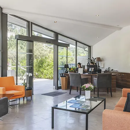 ホテル レス テラス デュ バイリ 3*