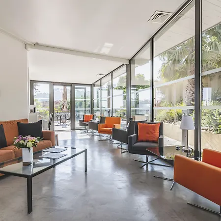 レス テラス デュ バイリ ホテル Le Rayol-Canadel-sur-Mer