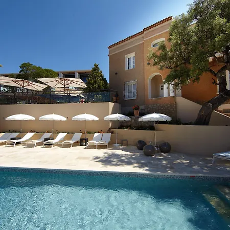 レス テラス デュ バイリ Le Rayol-Canadel-sur-Mer