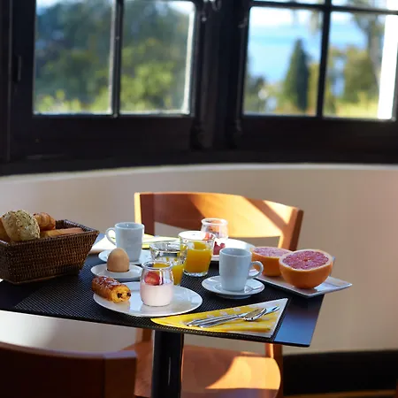 Les Terrasses Du Bailli 호텔