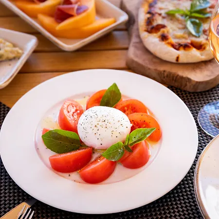 ホテル レス テラス デュ バイリ