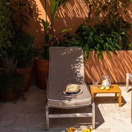 Les Terrasses Du Bailli Hotel 3*