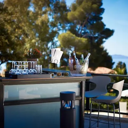Hotel Les Terrasses Du Bailli 3*