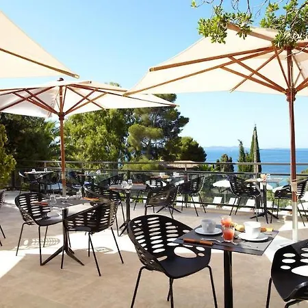 Hotel Les Terrasses Du Bailli 3*