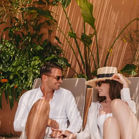 Les Terrasses Du Bailli Hotel 3*