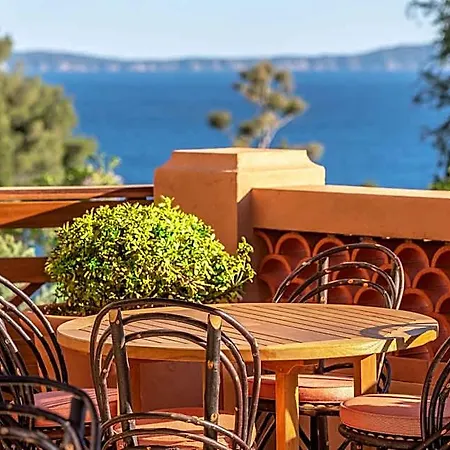 Les Terrasses Du Bailli 3*