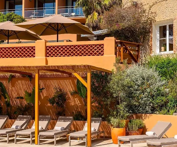 ホテル レス テラス デュ バイリ